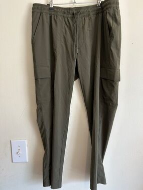 The North Face Olive Green Straight-Leg Cargo Pants